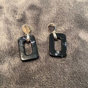 Classic dark blue earrings with silver detail